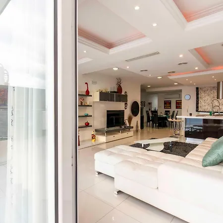 Apartament Oceanfront 3br Penthouse Luxury & Views In