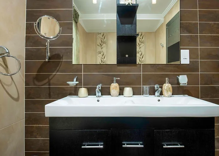 Oceanfront 3br Penthouse Luxury & Views In Apartment