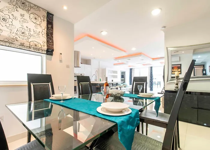 Oceanfront 3br Penthouse Luxury & Views In Διαμέρισμα *