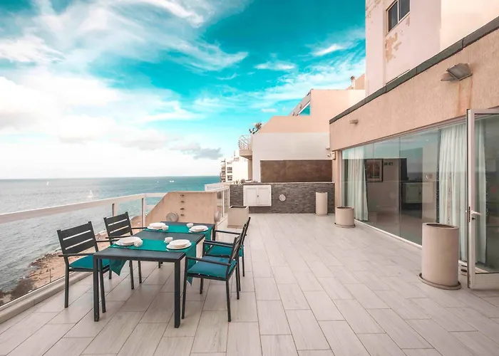 Oceanfront 3br Penthouse Luxury & Views In