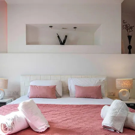 Oceanfront 3br Penthouse Luxury & Views In Apartament