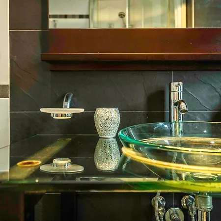 Апартаменты Oceanfront 3br Penthouse Luxury & Views In *