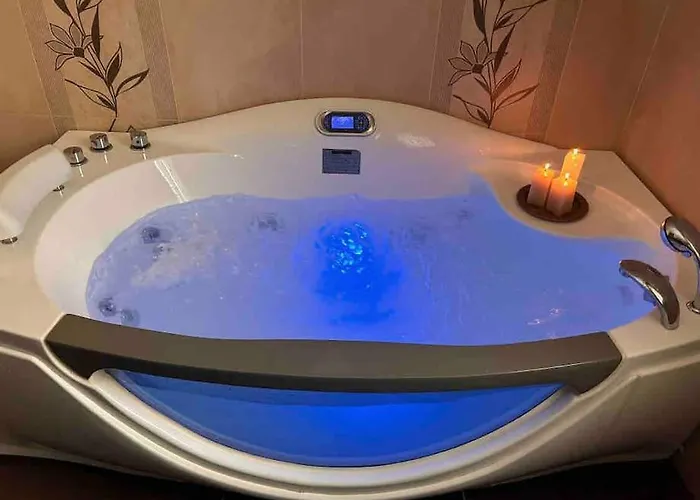 Oceanfront 3br Penthouse Luxury & Views In Appartement Sliema